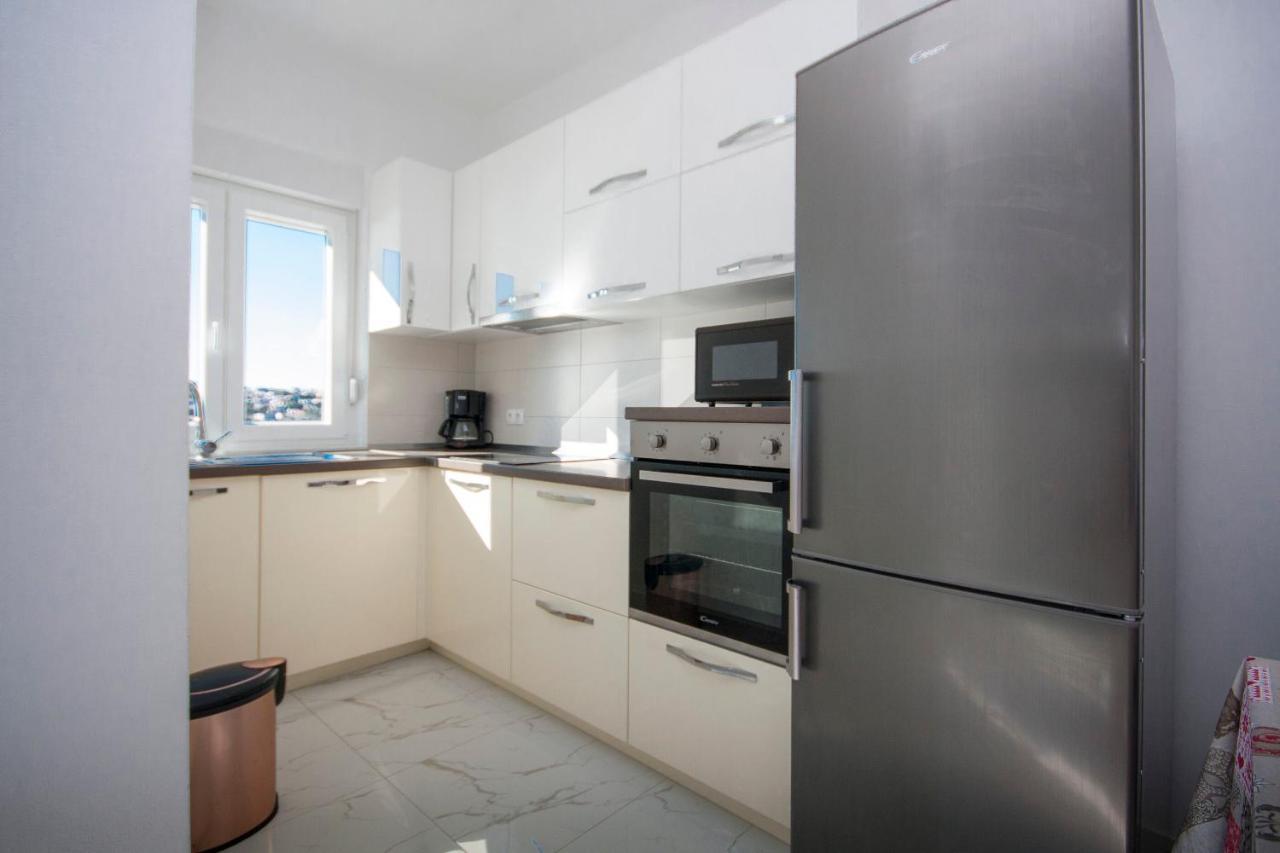Apartments Osti Рогозница Экстерьер фото