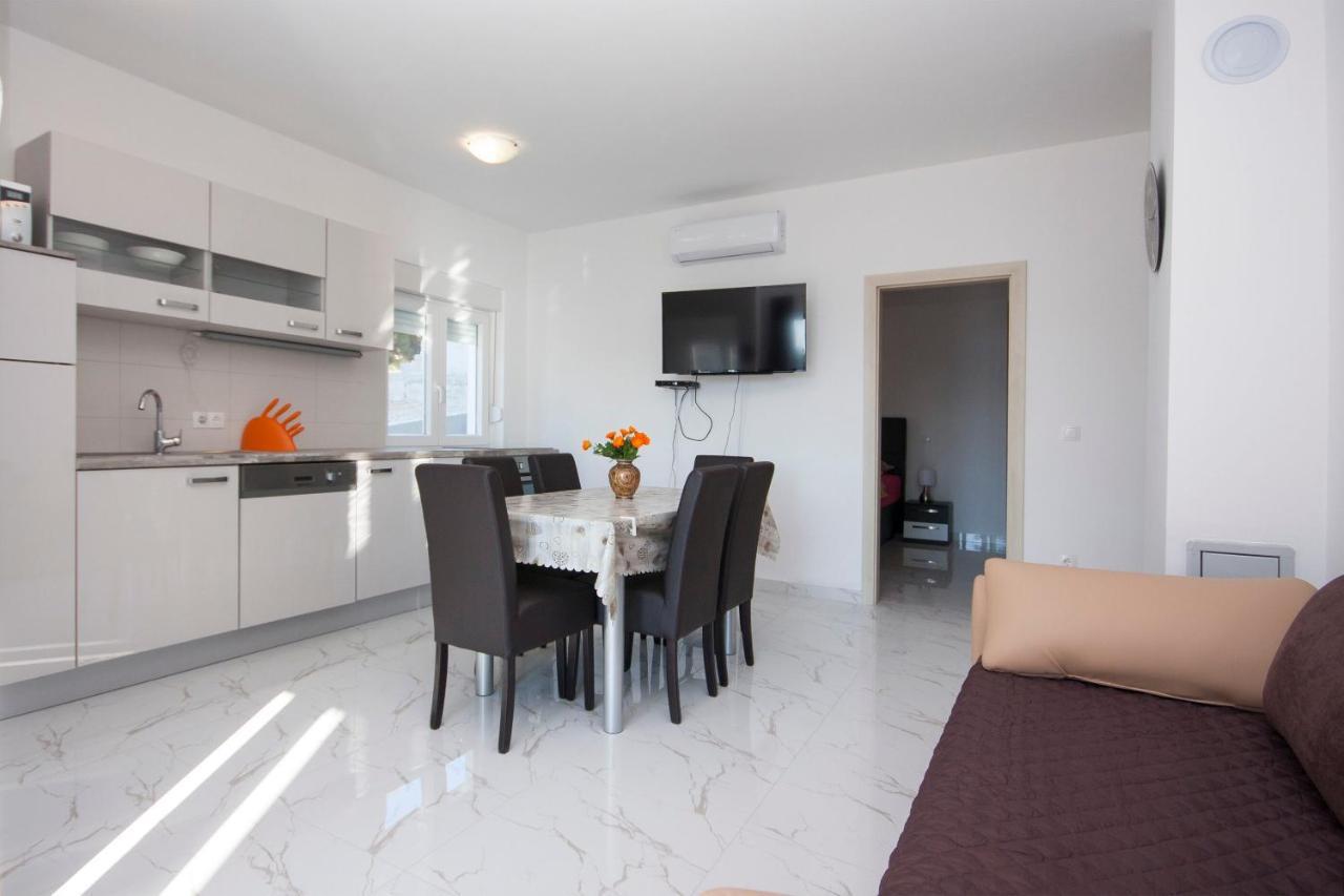 Apartments Osti Рогозница Экстерьер фото